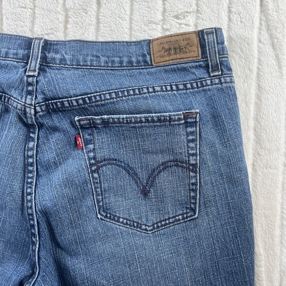 Levi's 515 Jeans Boot Cut women's jeans, size 14 M, medium wash blue - Picture 8 of 8